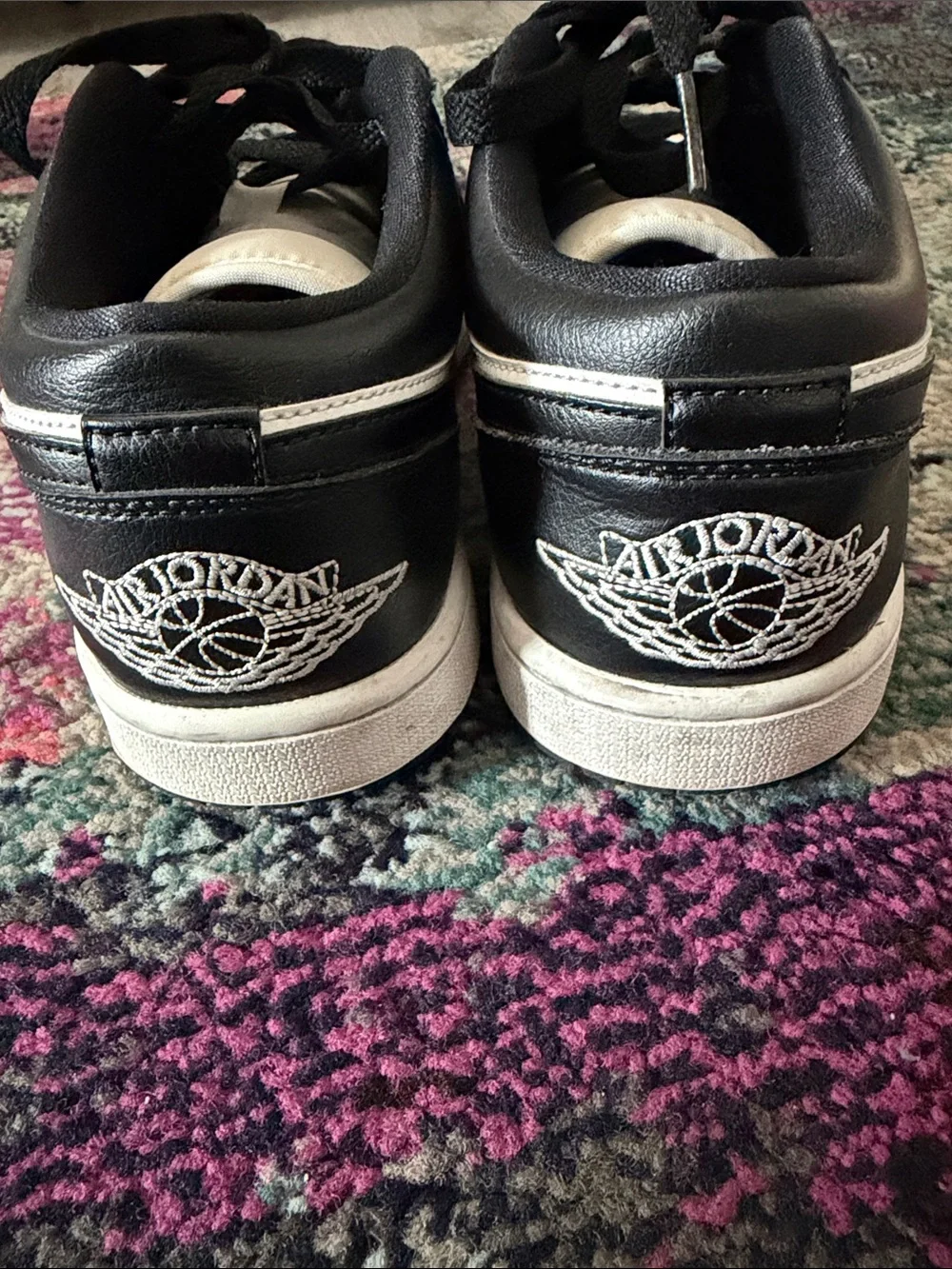 Jordan low top